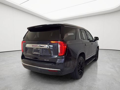Certified 2024 GMC Yukon SLT w/ SLT Luxury Package AWD/4WD image 6