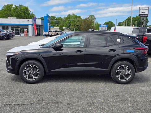 New 2026 Chevrolet Trax LT FWD image 16