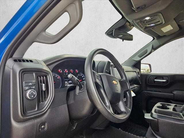 Used 2023 Chevrolet Silverado 1500 Custom RWD image 9