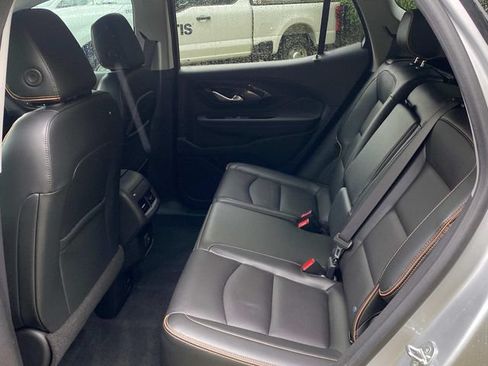 Used 2022 GMC Terrain AT4 w/ Infotainment Package II AWD/4WD image 9