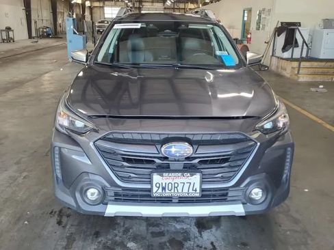 Used 2023 Subaru Outback Touring AWD/4WD image 7