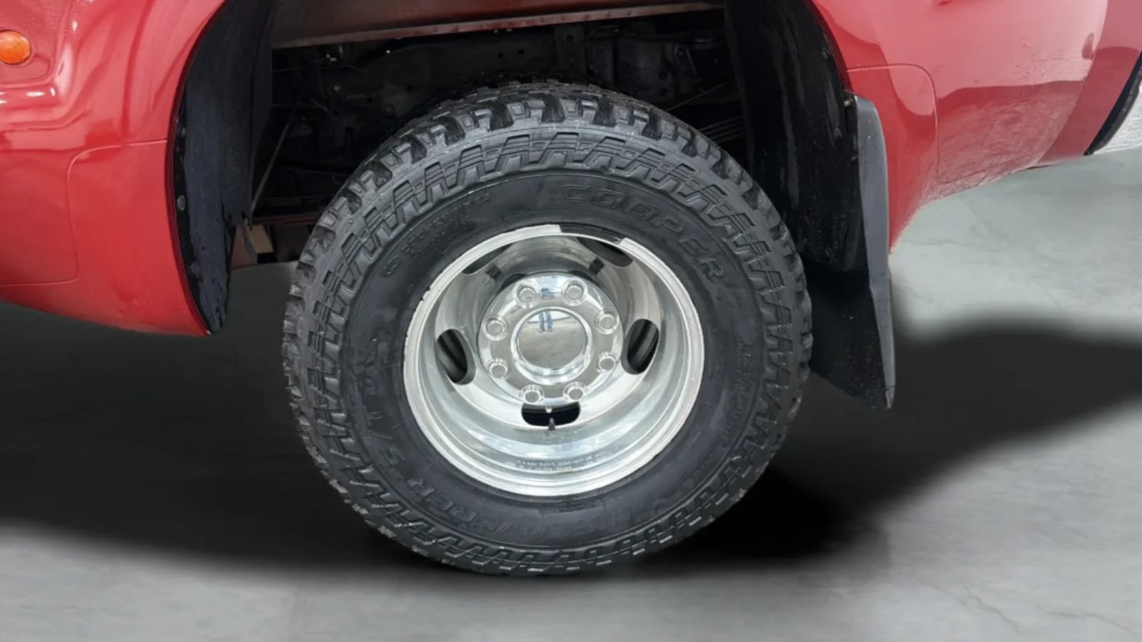 Used 2005 Ford F350 Lariat AWD/4WD image 26