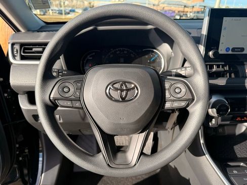 Used 2025 Toyota RAV4 LE image 15