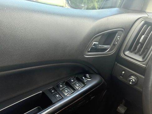 Used 2018 GMC Canyon SLT w/ Trailering Package image 26