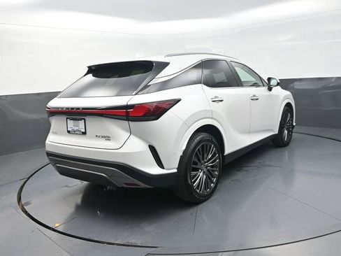 Used 2024 Lexus RX 350 w/ Convenience Package image 10