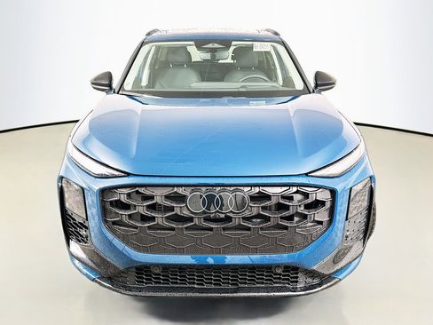 New 2026 Audi Q3 quattro 2.0T AWD/4WD image 2