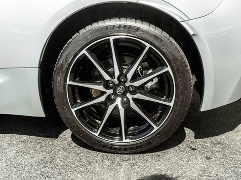 Used 2023 Toyota GR86 RWD image 28
