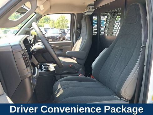 Used 2025 Chevrolet Express 2500 w/ Driver Convenience Package RWD image 2
