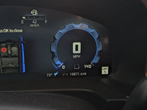 Used 2025 Ford Bronco Sport Outer Banks w/ Outer Banks Tech Package+ image 12