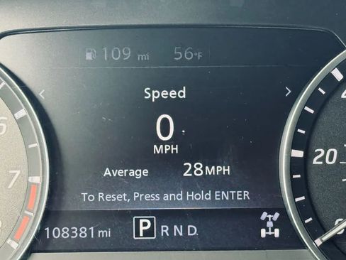 Used 2022 Nissan Frontier SV image 14