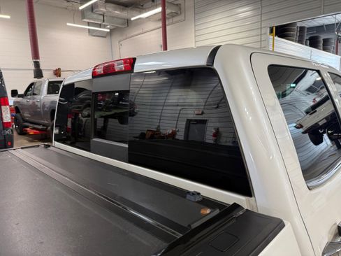 Used 2018 GMC Sierra 1500 Denali w/ Denali Ultimate Package AWD/4WD image 19