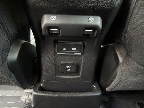Used 2023 Jeep Wrangler Unlimited w/ Sun & Screen Package AWD/4WD image 26
