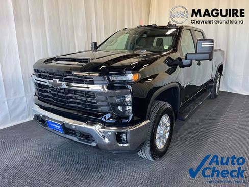 Used 2025 Chevrolet Silverado 2500 LT w/ Safety Package AWD/4WD image 1