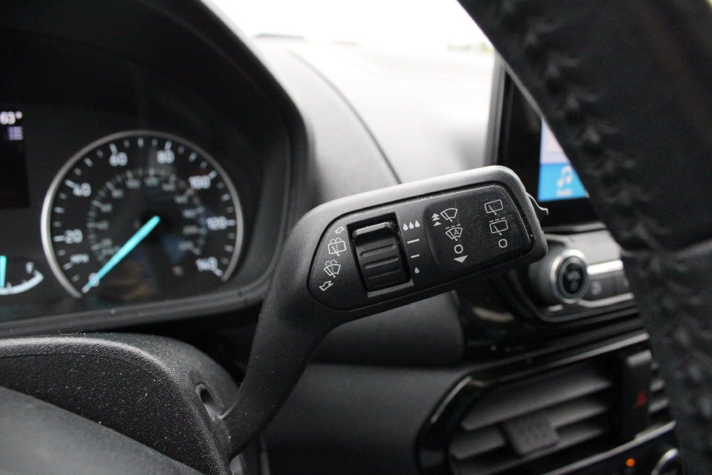 Used 2018 Ford EcoSport Titanium FWD image 14