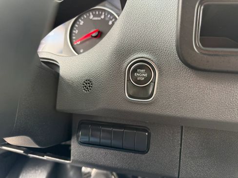 Used 2022 Mercedes-Benz Sprinter 1500 image 33