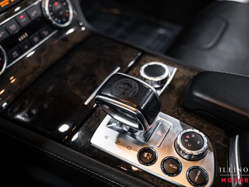 Used 2013 Mercedes-Benz SL 63 AMG image 22