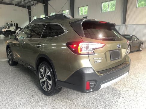 Used 2020 Subaru Outback Touring AWD/4WD image 19