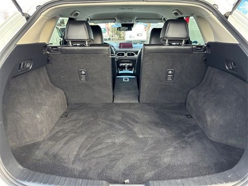 Used 2018 MAZDA CX-5 Touring image 31