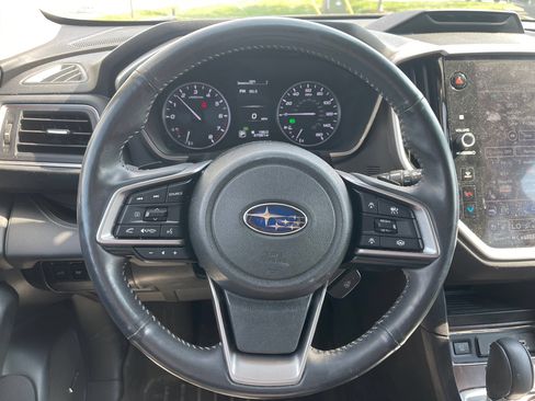 Used 2023 Subaru Ascent Touring AWD/4WD image 10