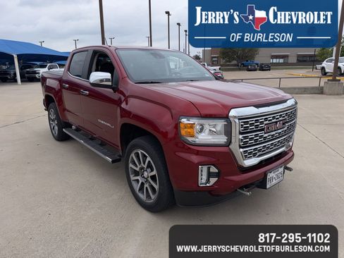 Used 2021 GMC Canyon Denali image 5