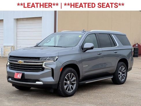 Used 2022 Chevrolet Tahoe LT w/ Luxury Package AWD/4WD image 3
