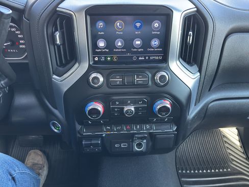 Used 2023 GMC Sierra 3500 SLE w/ SLE Convenience Package image 21