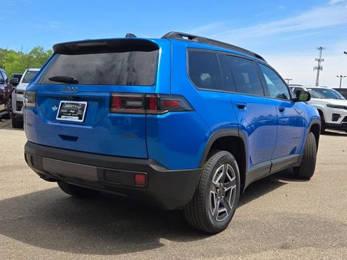 New 2026 Jeep Cherokee Laredo AWD/4WD image 12