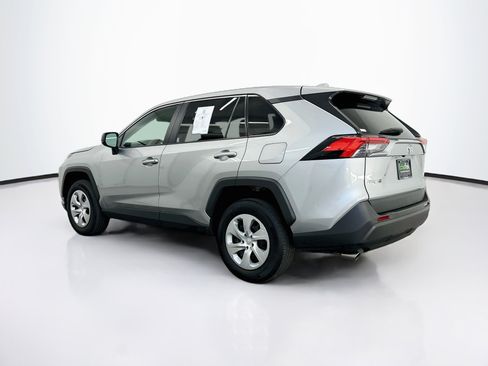 Used 2025 Toyota RAV4 LE AWD/4WD image 5