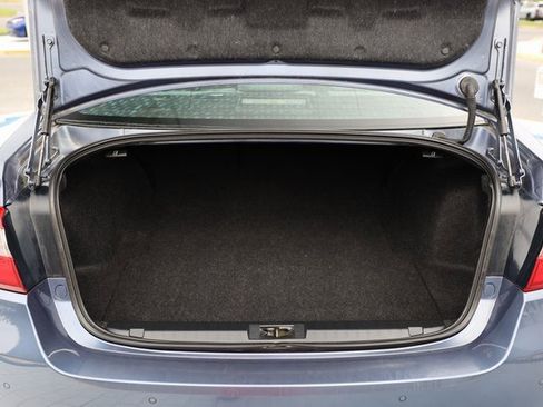 Used 2018 Subaru Legacy 2.5i Limited image 10