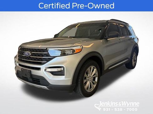 Certified 2022 Ford Explorer XLT w/ Equipment Group 202A AWD/4WD image 1