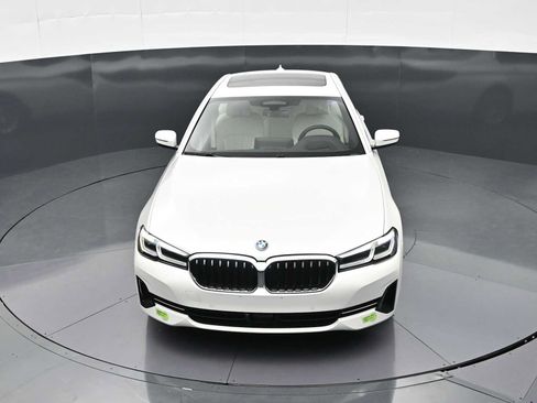 Used 2023 BMW 530e xDrive w/ Executive Package AWD/4WD image 18
