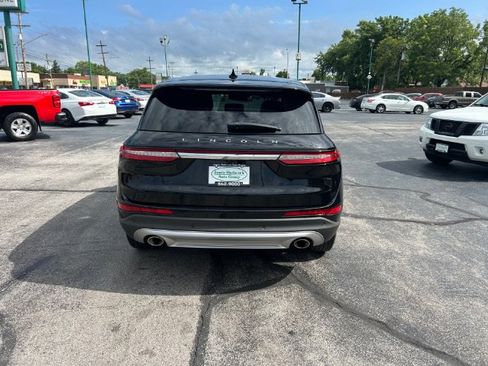 Used 2023 Lincoln Corsair FWD image 3