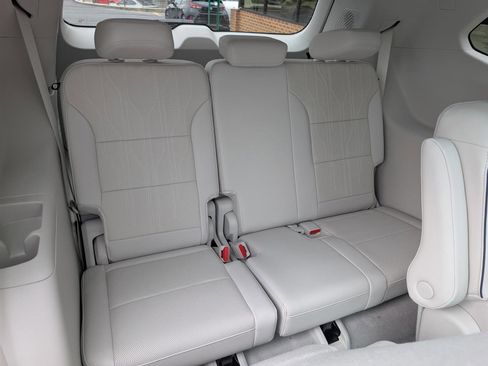 New 2026 Buick Enclave Avenir w/ Super Cruise Package image 11