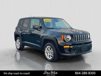 Used 2023 Jeep Renegade Latitude AWD/4WD video 1