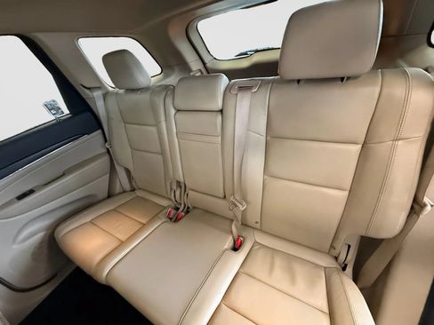 Used 2019 Jeep Grand Cherokee Limited w/ Trailer Tow Group IV AWD/4WD image 15