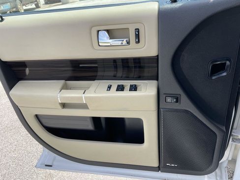Used 2017 Ford Flex SEL w/ Equipment Group 202A FWD image 20