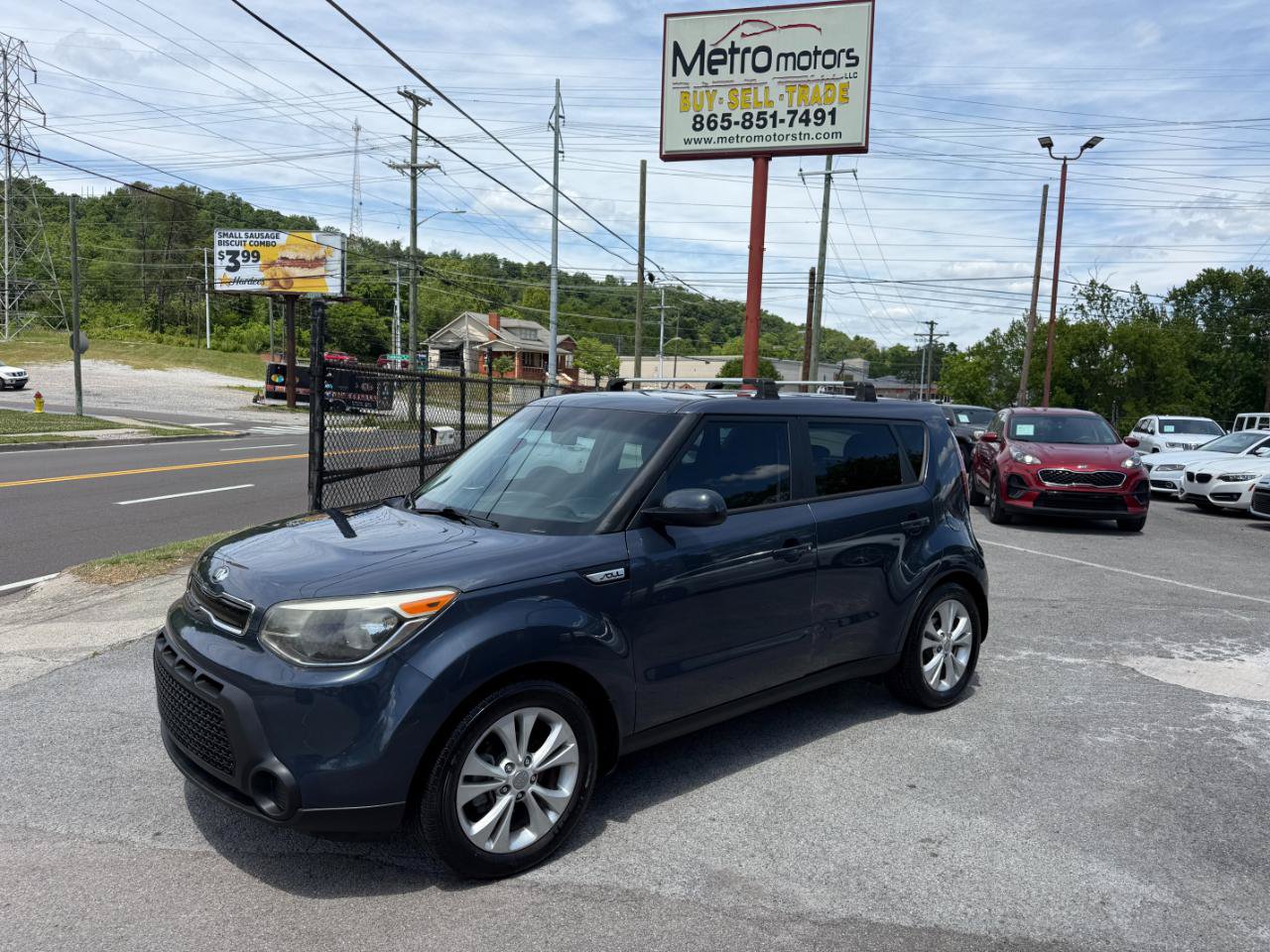 Used 2015 Kia Soul + FWD image 9