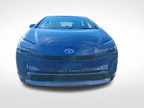 New 2026 Toyota Prius XLE image 10