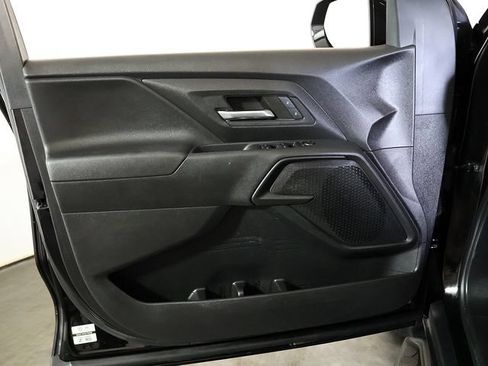 Used 2024 Chevrolet Silverado EV W/T AWD/4WD image 27