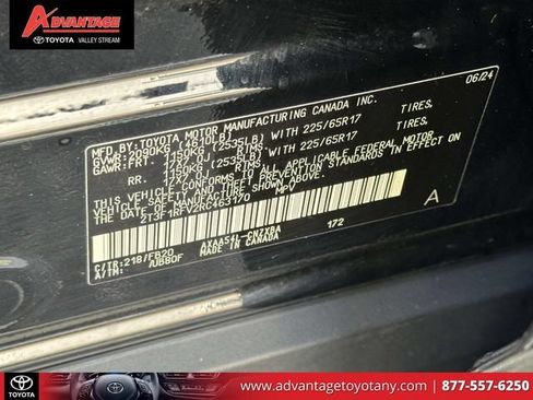 Used 2024 Toyota RAV4 LE AWD/4WD image 23