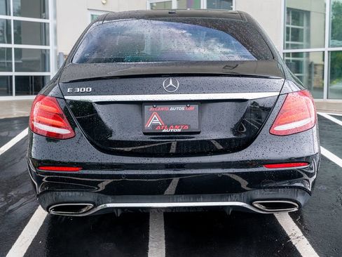 Used 2018 Mercedes-Benz E 300 image 15