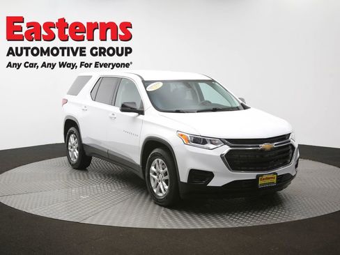 Used 2021 Chevrolet Traverse LS AWD/4WD image 49