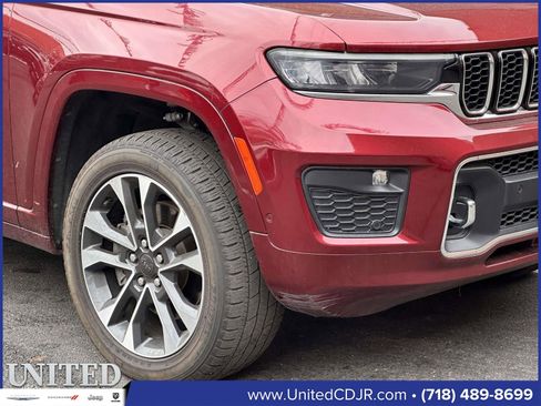 Used 2021 Jeep Grand Cherokee L Overland w/ Luxury Tech Group IV image 11