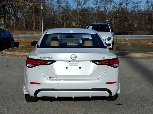 Certified 2024 Nissan Sentra SV w/ SV Premium Package image 18