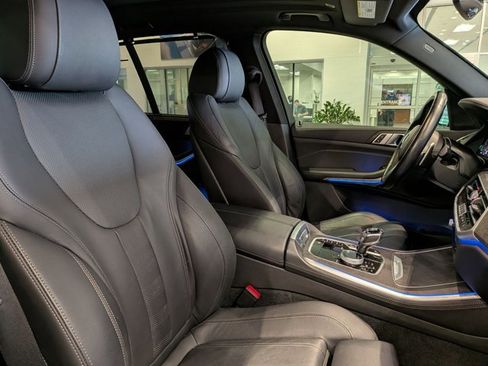 Used 2022 BMW X5 sDrive40i w/ M Sport Package image 15