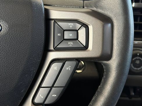Used 2020 Ford Expedition Max XLT w/ Equipment Group 202A AWD/4WD image 29