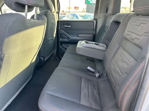 Used 2024 Nissan Frontier PRO-4X w/ Technology Package image 13