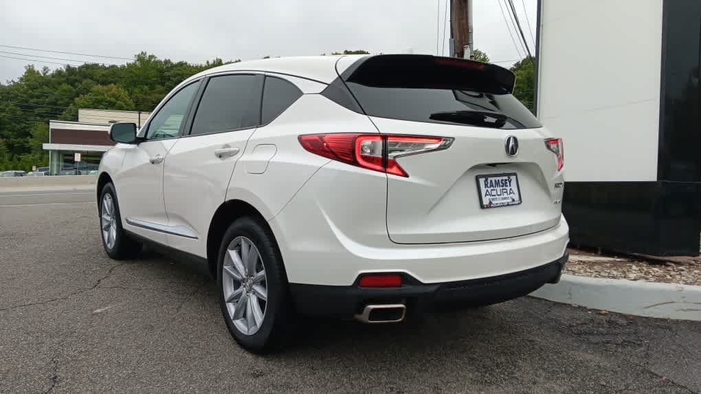 Used 2024 Acura RDX SH-AWD image 3