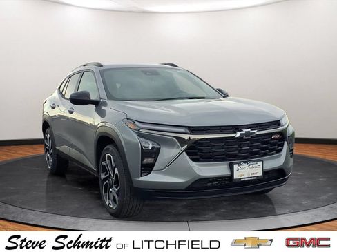 New 2026 Chevrolet Trax RS w/ Driver Confidence Package FWD image 18
