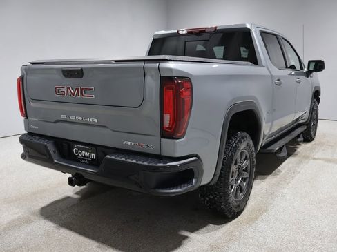 Used 2025 GMC Sierra 1500 AT4X image 2